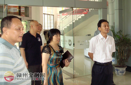 省保监局长蔡基谱调研赣州