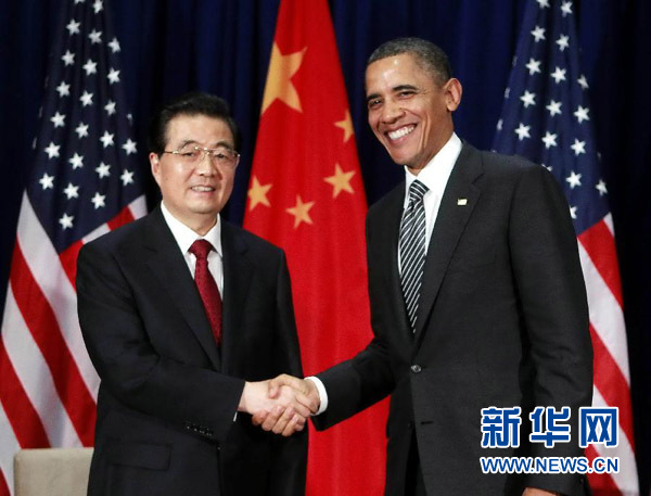 胡锦涛会见美国总统奥巴马 就中美关系提出三