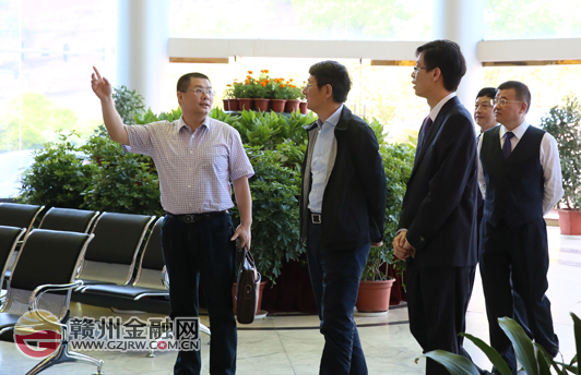 江西银监局局长马忠富莅临我市开展专题调研