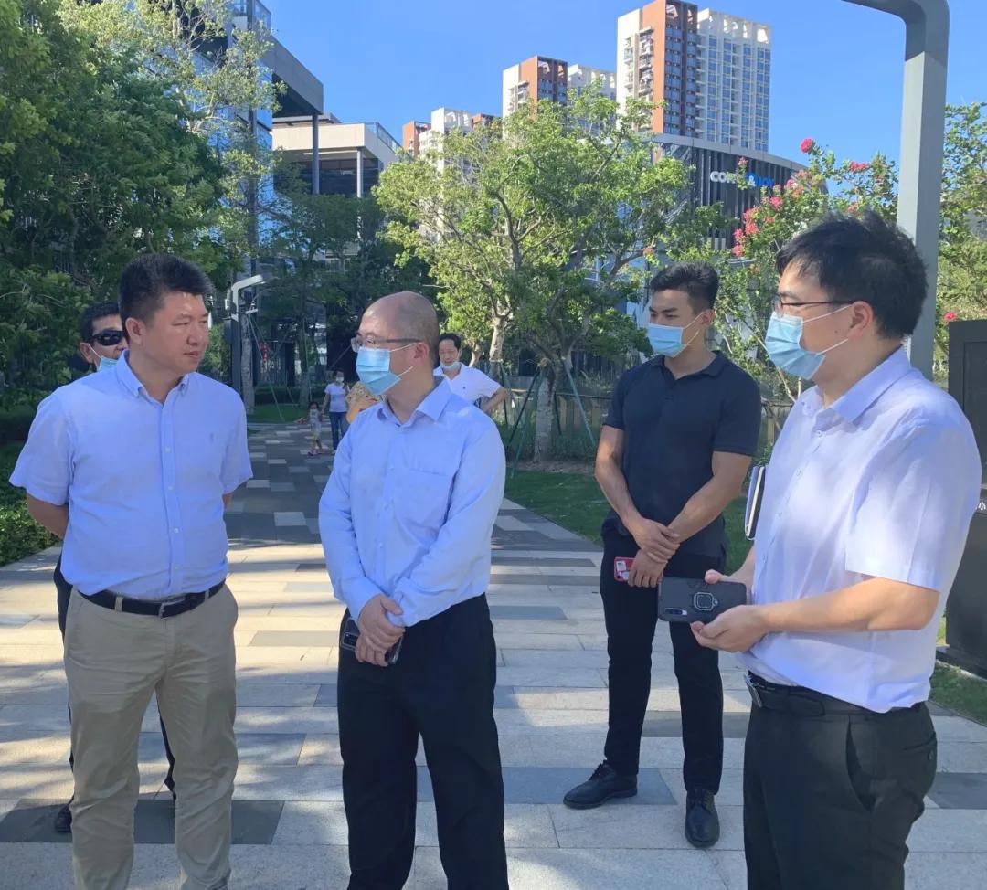 并代表市委,市政委向深圳市相关政府部门,平安集团对赣州发展给予的